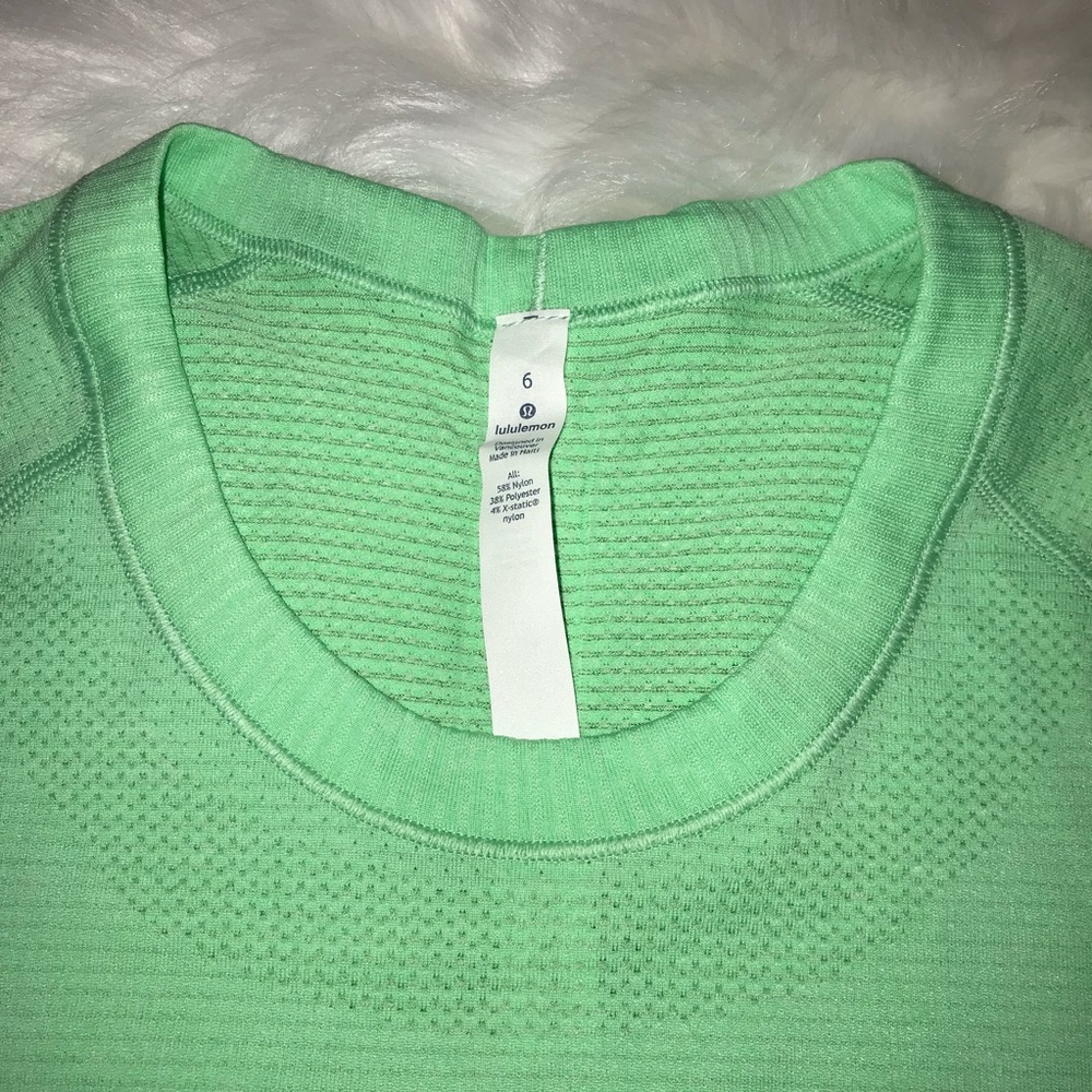 Nwt lululemon Swiftly Tech Short Sleeve Crew green - Picture 4 of 6